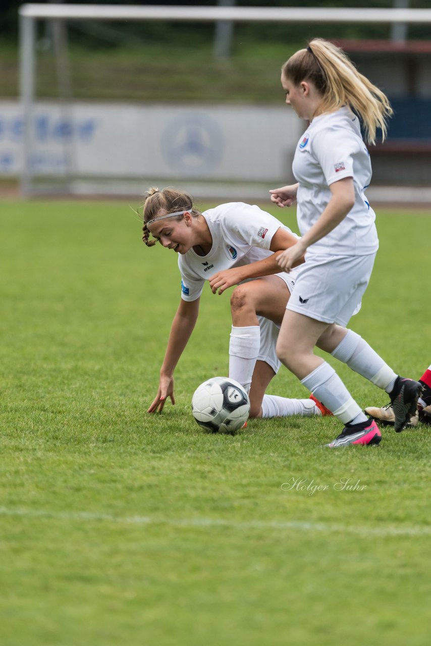 Bild 604 - Loewinnen Cup